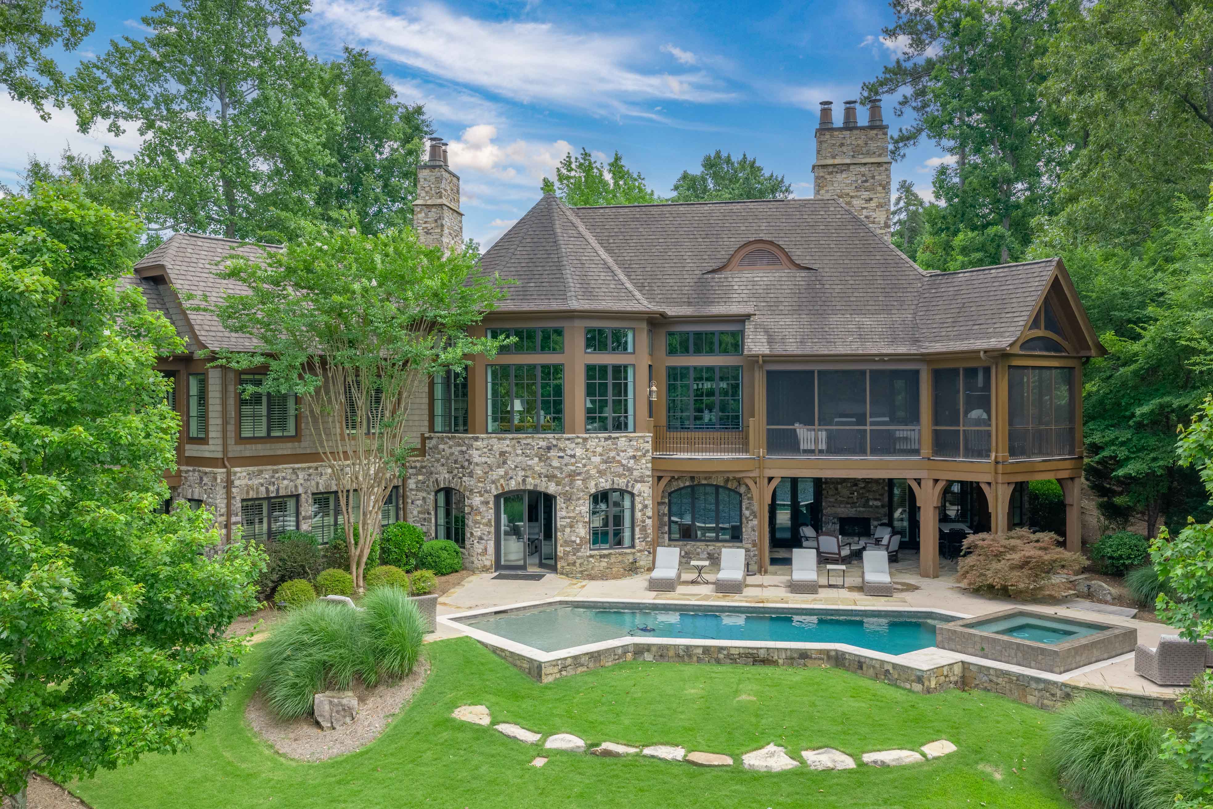 2241 Sandy Ford image 2